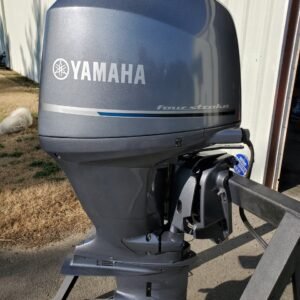 2005 Yamaha 150 HP 4-Cylinder EFI 4-Stroke 20" (L) Outboard Motor