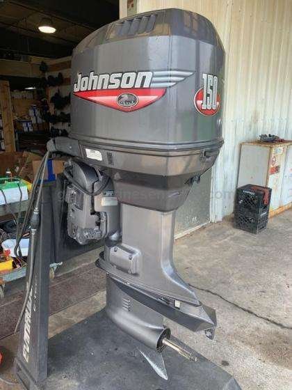 2003 Johnson 150 HP 6-Cyl Carbureted 2-Stroke 25" (X) Outboard Motor