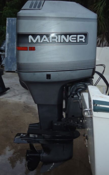 1997 Mariner 115 HP 4 Cylinder Carbureted 2 Stroke 20" (Long Shaft) Outboard Motor